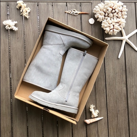 🌴🔆UGG- TALL BOOTS🔆🌴 - Picture 3 of 10